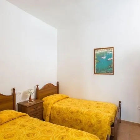 2 Bedroom Apartment Appartamento *
